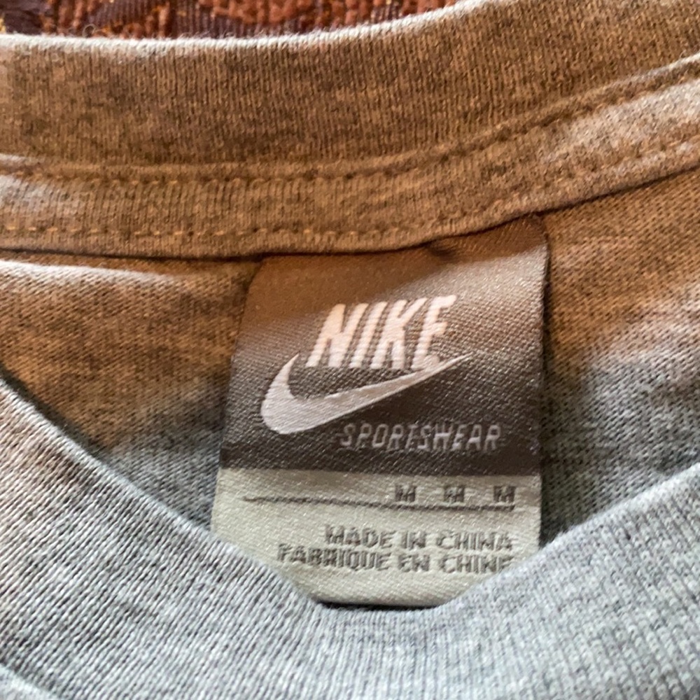 Nike Air Sportswear Tee - Picture 4 of 5